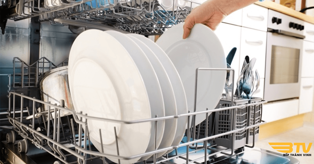 dung tích Máy rửa bát Bosch SMI46KS01E