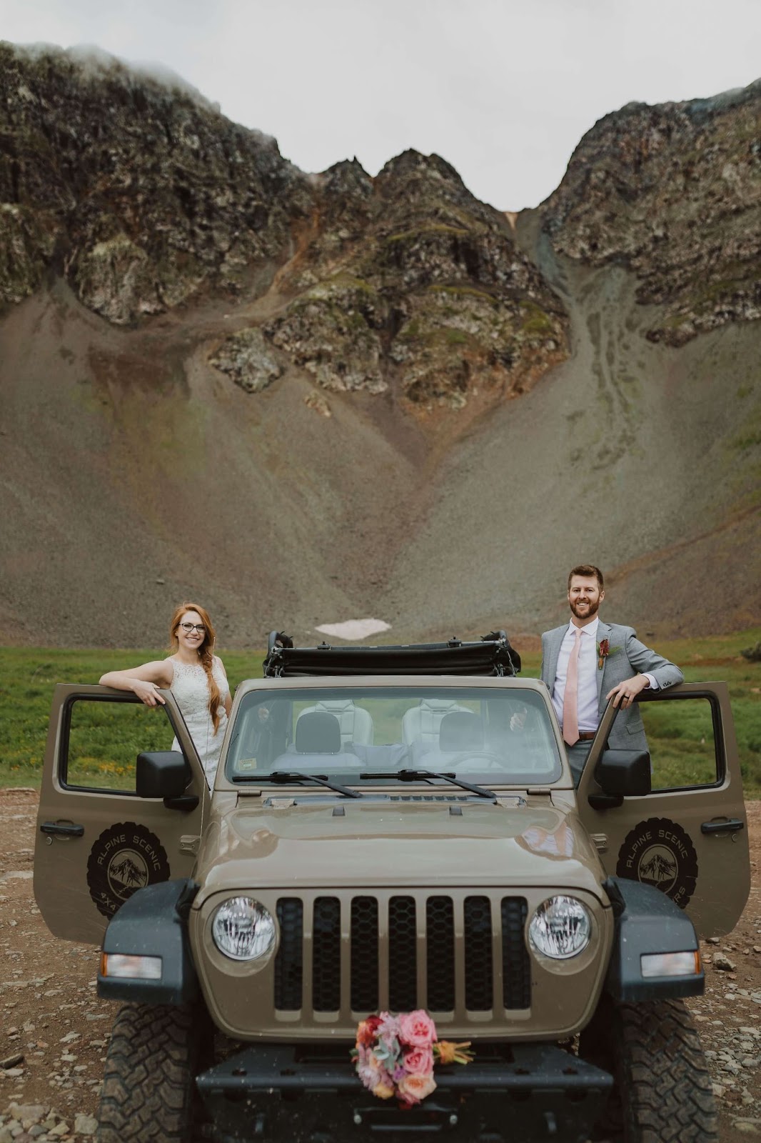 elopement couple with Jeep in Ouray, Colorado