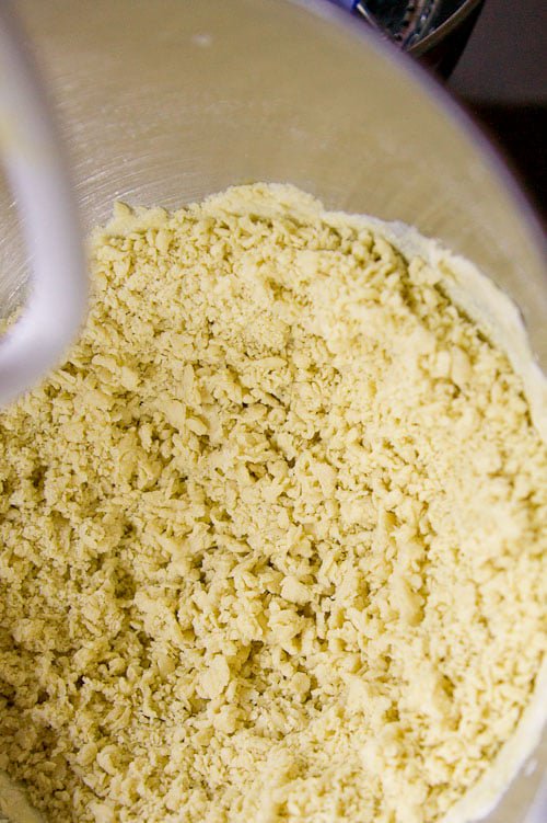 Homemade ramen noodles, the yellow color comes from the kansui. Recipe: http://norecipes.com/2010/11/30/homemade-ramen-noodle-recipe/