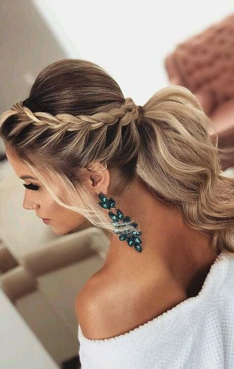 10 Chic Wedding Hairstyles For Long Hair 