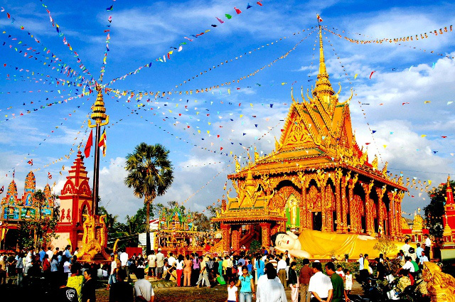 Lễ hội Tết cổ truyền của người Khmer