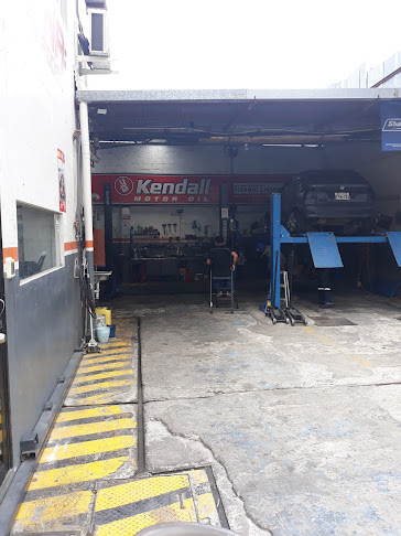 Opiniones de MECANICentro Automotriz Multimarcas en Guayaquil - Taller de reparación de automóviles