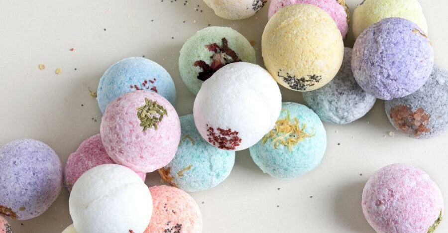 The ultimate relaxation essential! Bath bombs