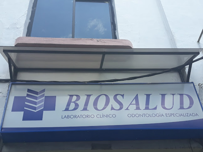 Simón Bolívar 13-28, Cuenca 010107