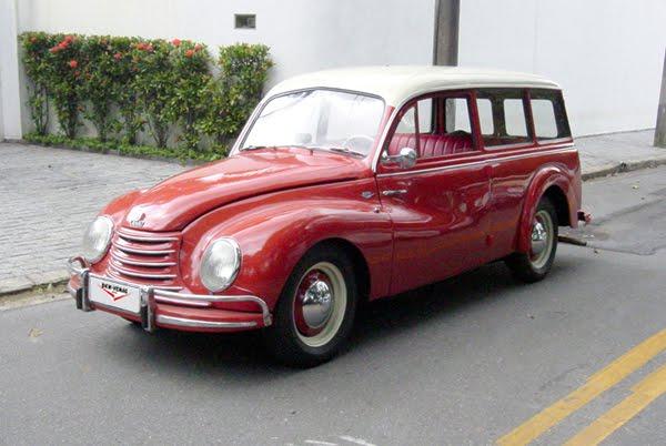 C:\BKP\Desktop\Meus Documentos\Historia imagens mapas etc\8 série\periodo democratico 45-64\55-60eleições 55 e governo JK\camioneta-2 perua DKW-Vemag.jpg