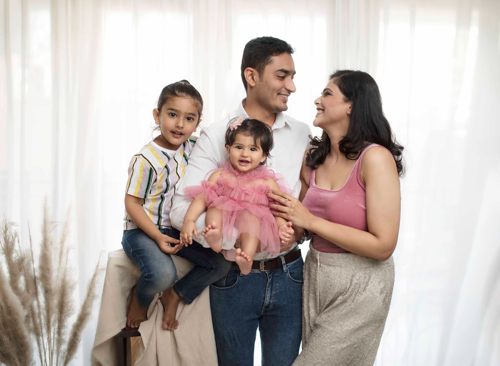 Book your Family Photoshoot with Ambica Photography, mix of candid moments and family portraits Family portrait photography in Bangalore, family photographers