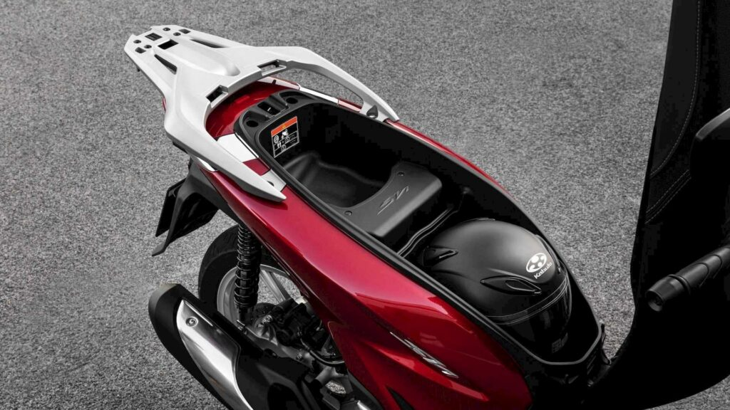 So sánh xe máy SH 125cc và 150cc về tiện ích