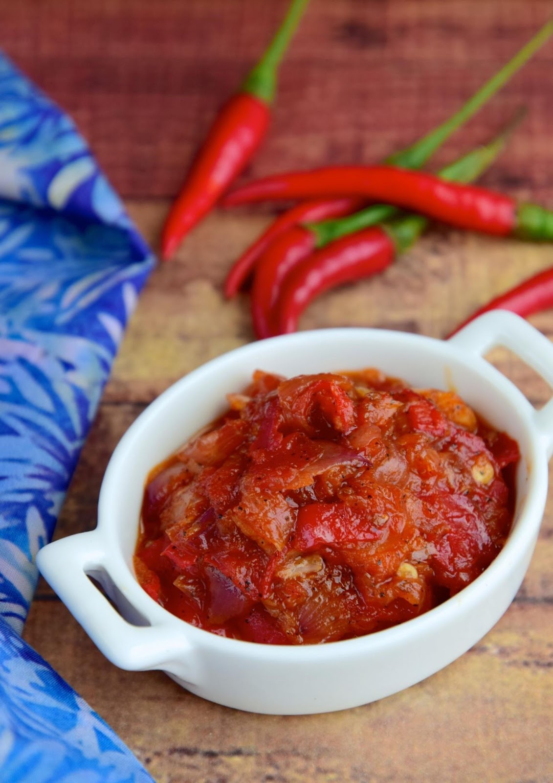 Sambal Oelek best replacements for chili garlic sauce