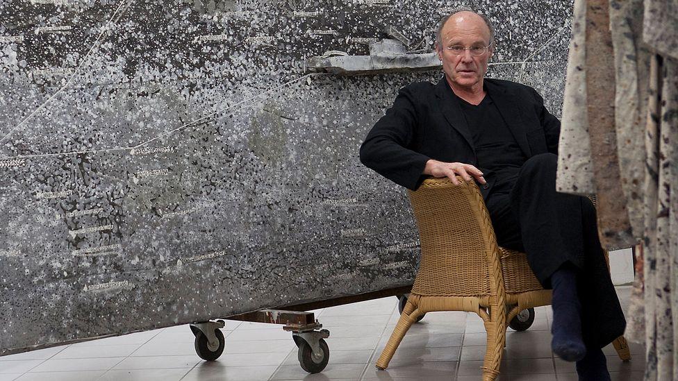 Opis: Anselm Kiefer has said that "maybe a work is only finished when it's ruined" (Credit: Getty Images)