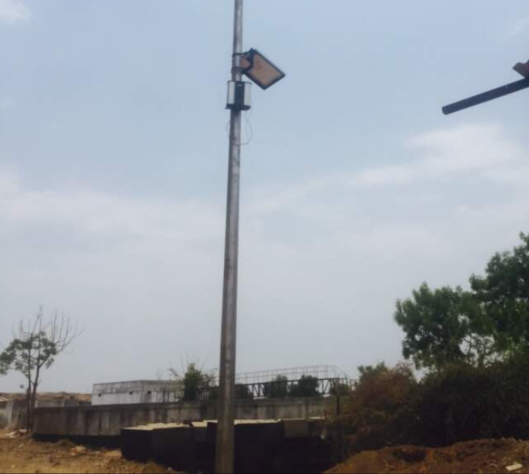 Odosense installed on a smart pole in Muj Mahuda Landfill.