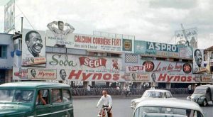 Vị trí quảng cáo đắc địa thời bấy giờ Vị trí quảng cáo đắc địa thời bấy giờ
