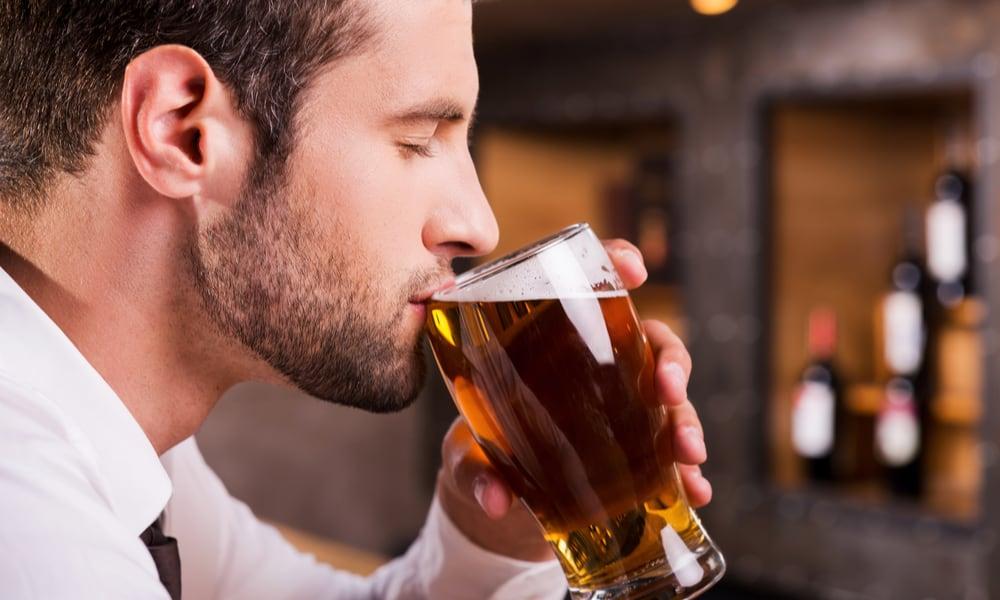 12 Tips to Drink Beer like Expert