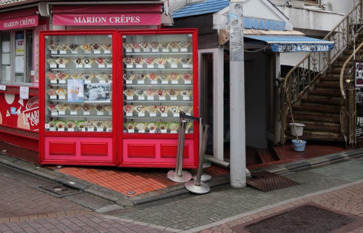 Love Live! Real-life locations in Japan - Marion crepes