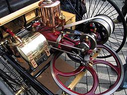Motor do primeiro automóvel do mundo 