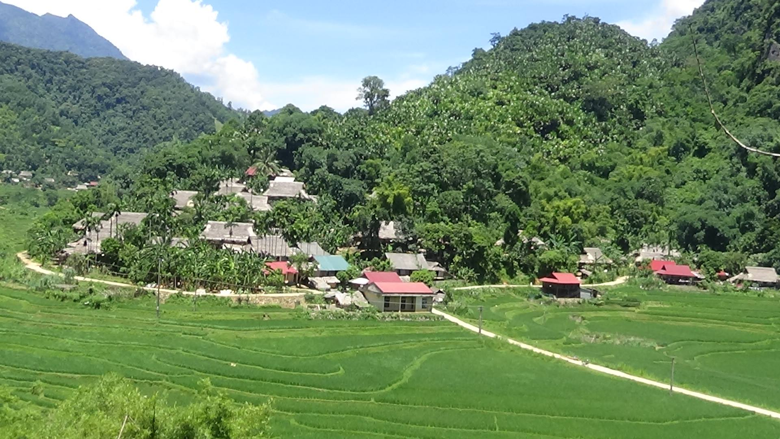 Panoramic view surrounding Puluong Riceroad homestay