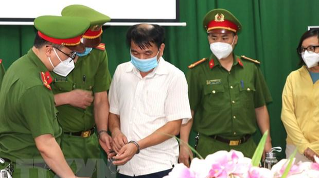 Thêm hai giám đốc CDC bị bắt giam vì liên quan Việt Á