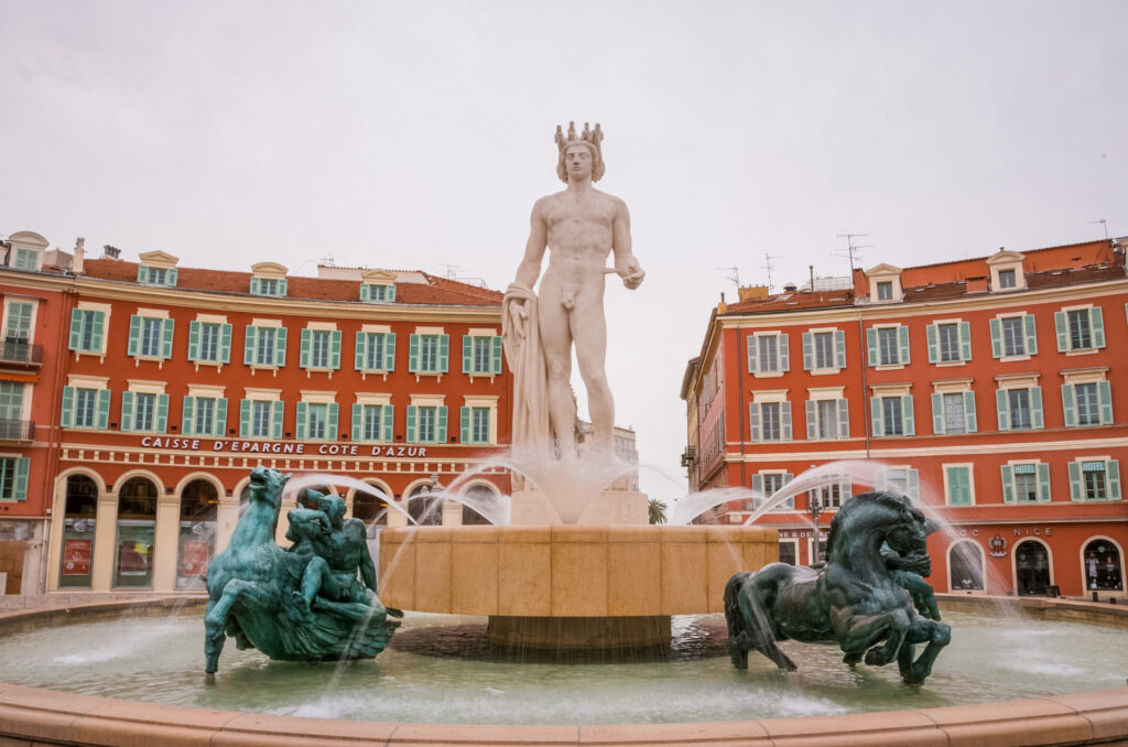 instagram spots in nice, where to take photos in nice, place Massena, best instagram photo spots Nice France