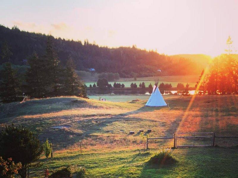 River View Tipi North