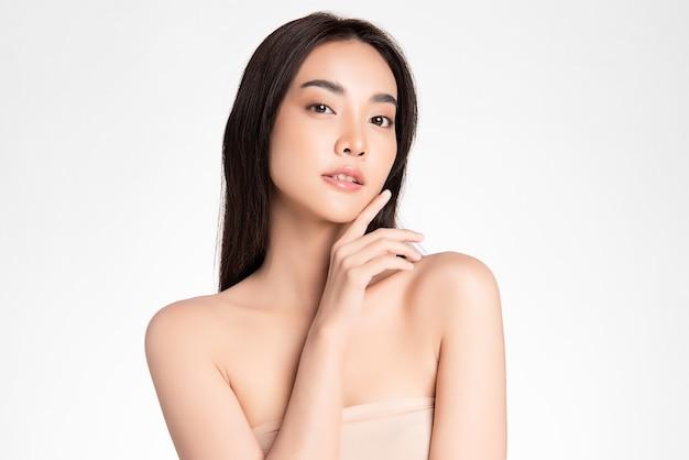 Beautiful young asian woman with clean fresh skin