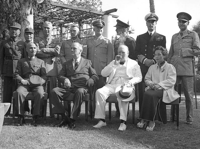 A photo taken during the Cairo Conference in 1943&nbsp;between China, the UK and USA. Carton de Wiart is standing at the far right, with Winston Churchill is sitting, second from the right. (Wikimedia Commons)