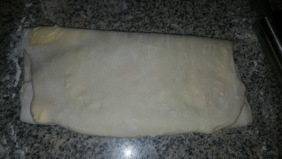 Imagen que contiene comida, suelo, interior

Descripción generada con confianza muy alta