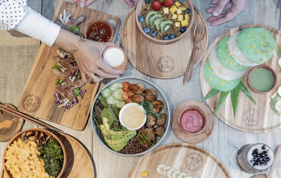 Vegan restaurants in Dubai: Green Earth Cafe