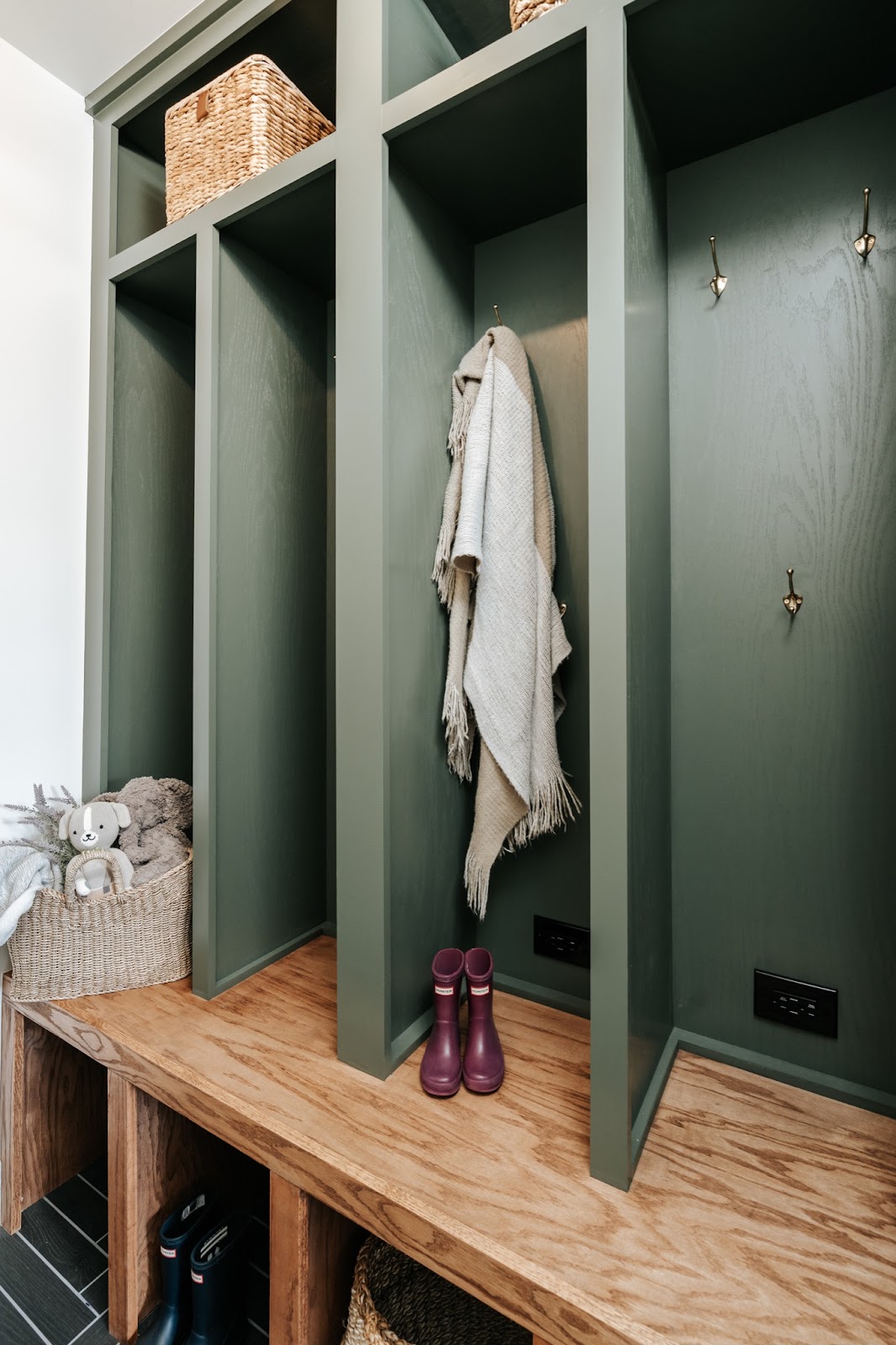 DRURY + SOUTHPORT MUDROOM + LAUNDRY ROOM REVEAL image 5