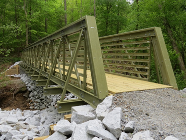 trail bridge by areté structures