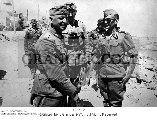 0083112-SEVASTOPOL-1942-German-Field-Marshal-Erich-von-Manstein-foreground-and-other-German-soldiers-inspecting-the-port-of-Sevastopol-on-the-Black-Sea-following-their-capture-of-the-city-during-World-War-II-July.jpg