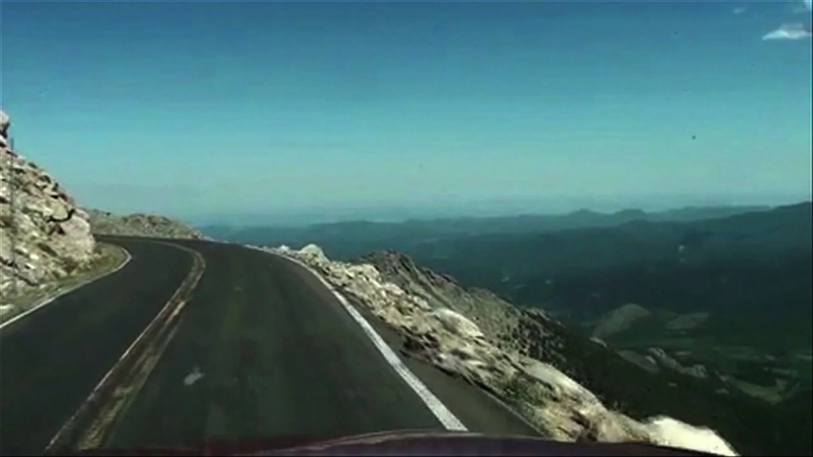 Top 7 Scariest Mountain Roads in Colorado (with Pics)