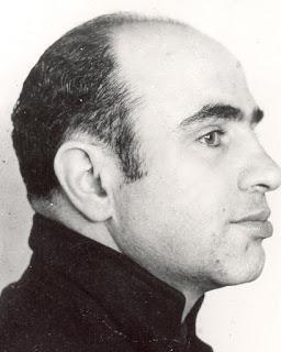 This image has an empty alt attribute; its file name is al-capone.jpg