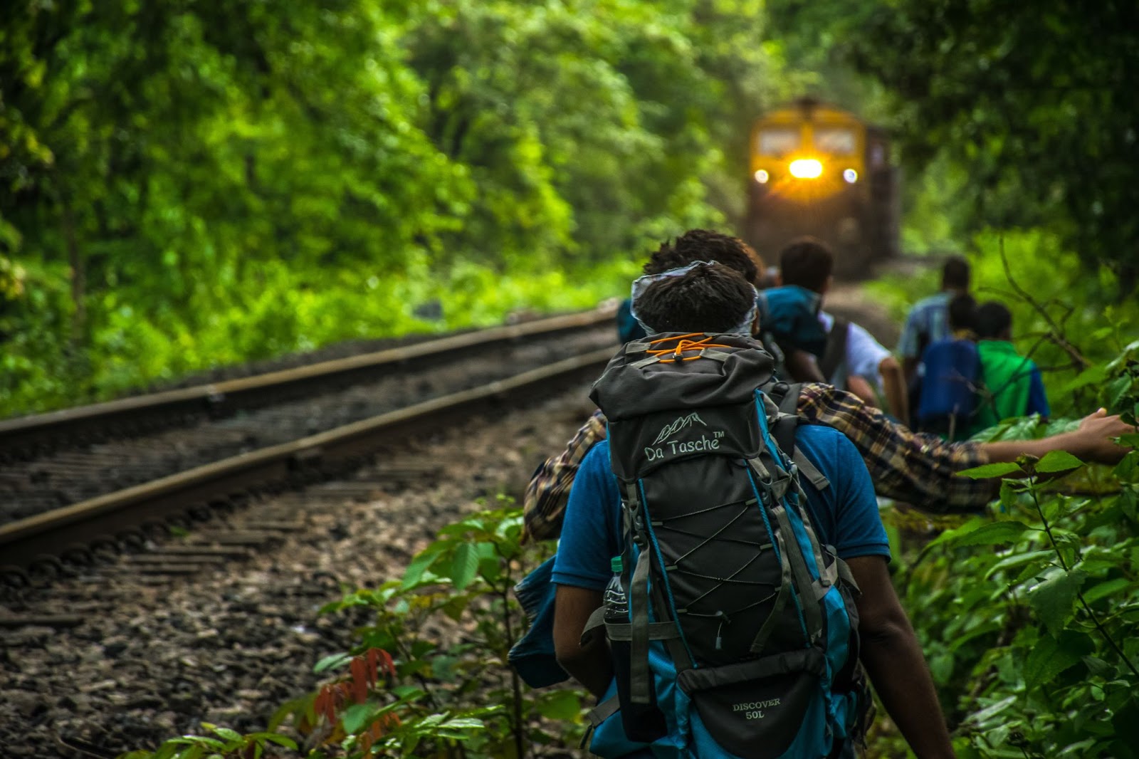 Creative ways to save money for Travel