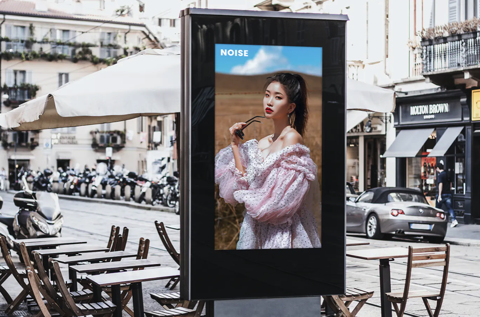 dooh large format