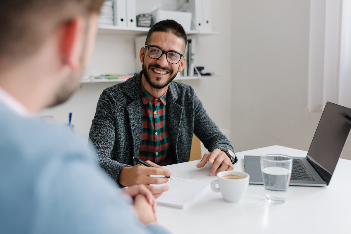 HR manager talking to an employee