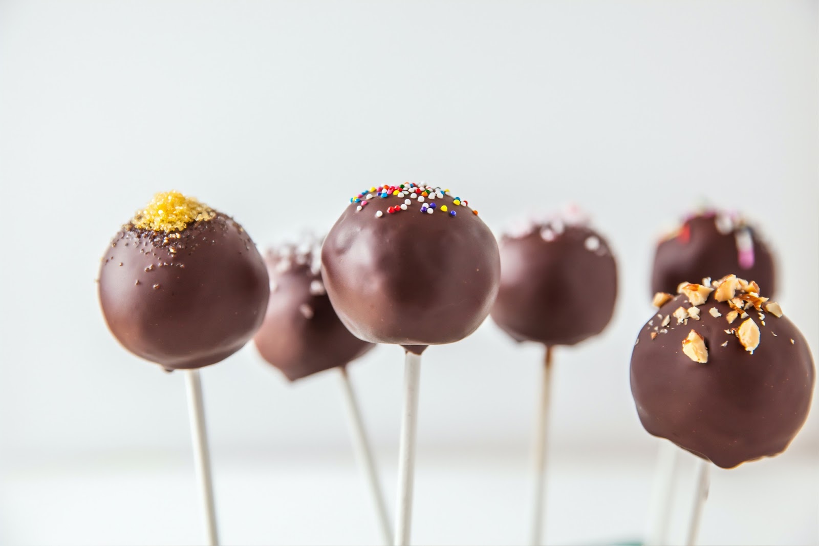 cake pops as product positioning example