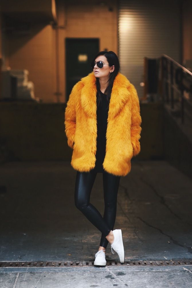How to wear a faux fur jacket in style 12