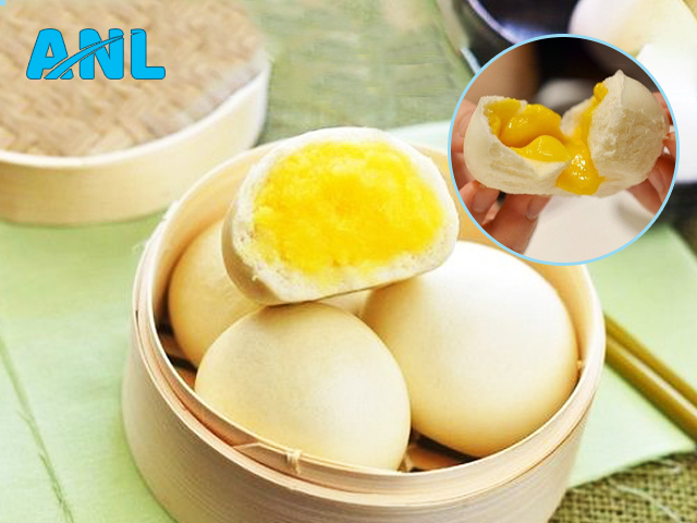 Làm nhân bánh bao kim sa “chuẩn” thì khi ăn nhân sẽ chảy ra