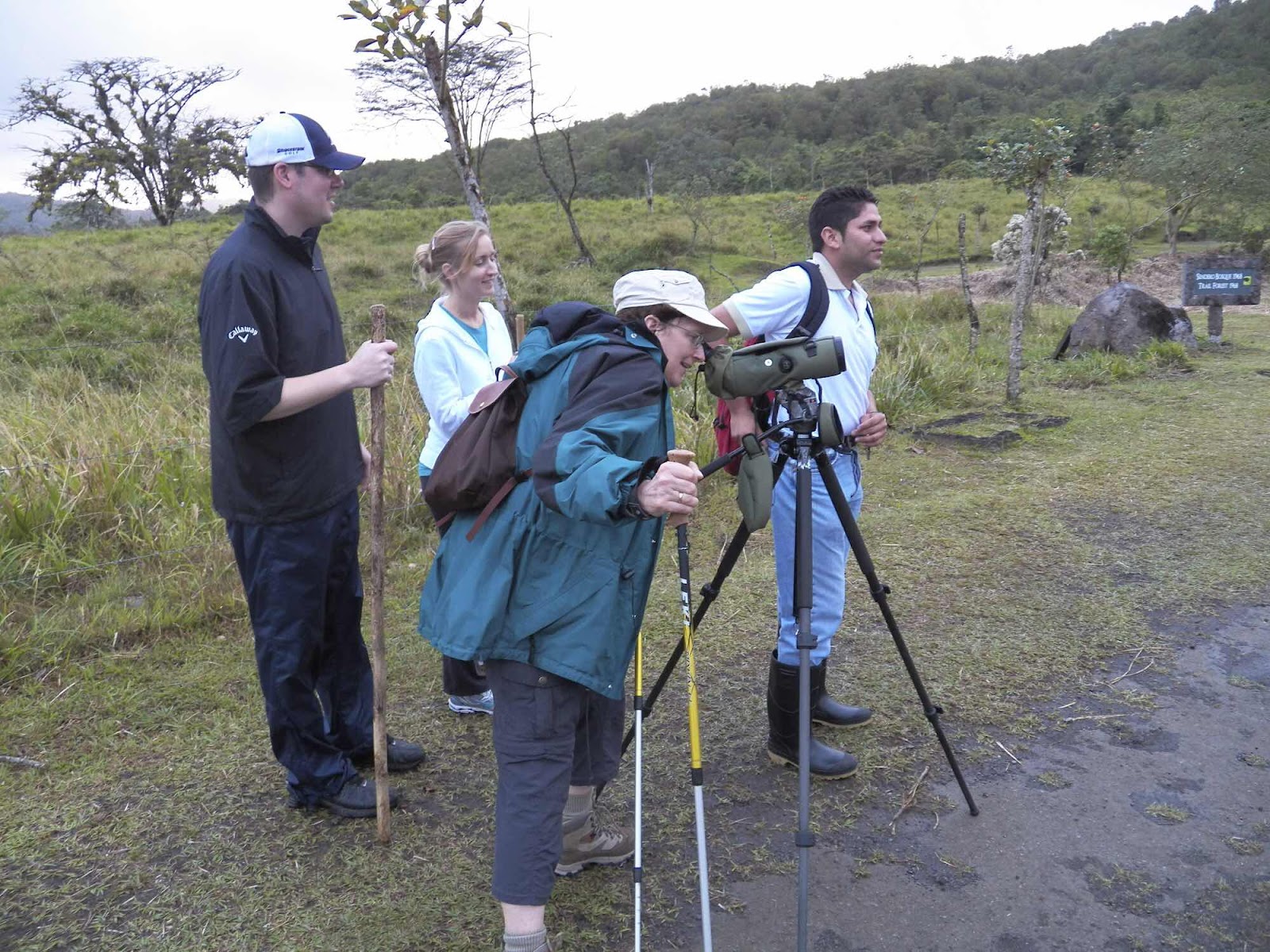 Bird spottin in Arenal, Cost Rica