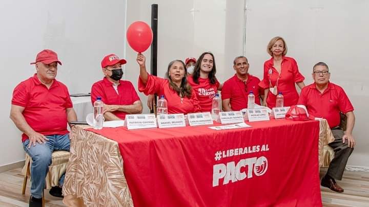 La estrategia del Pacto Histórico para mañana se esfuerza no sólo en que el potencial votante diga que sí va a votar por Petro, 