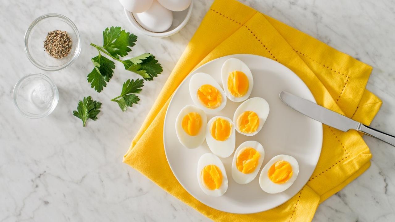 1. Kulina Makanan Berbahaya Dihangatkan Ulang - Telur