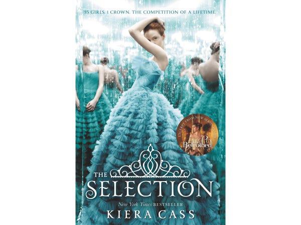 Book cover for "The Selection" featuring feminine persons wearing blue gowns