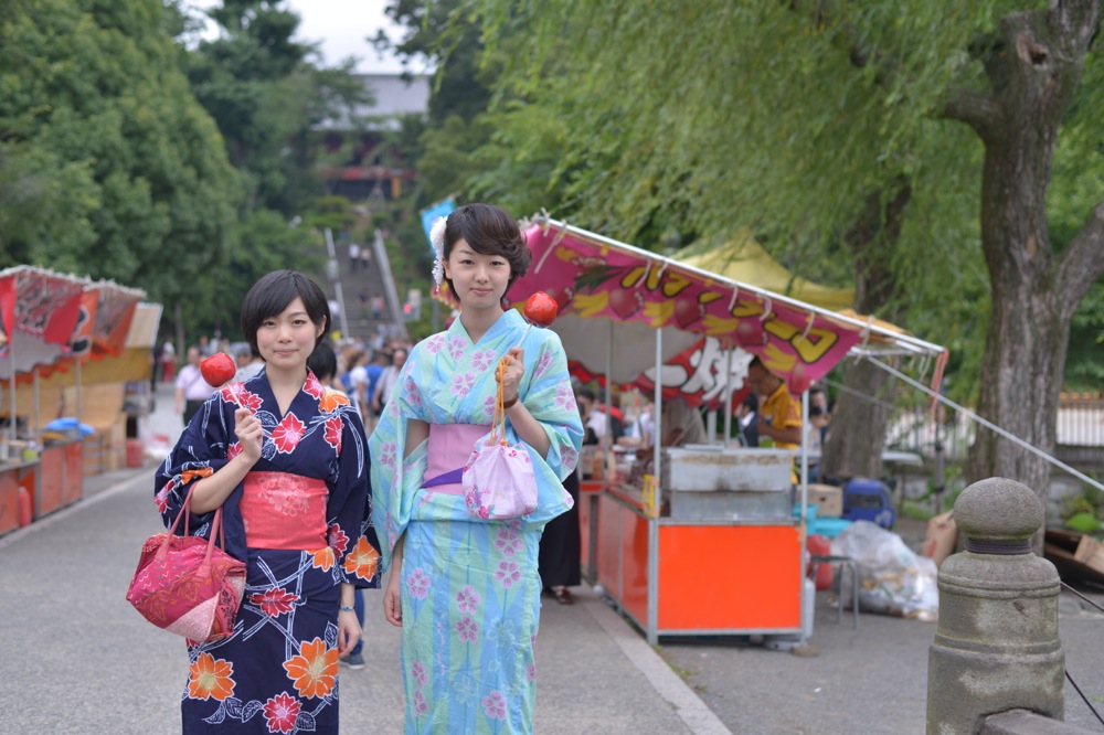 Having Fun At Summer Festivals In A Yukata - Women's Edition | MATCHA -  JAPAN TRAVEL WEB MAGAZINE