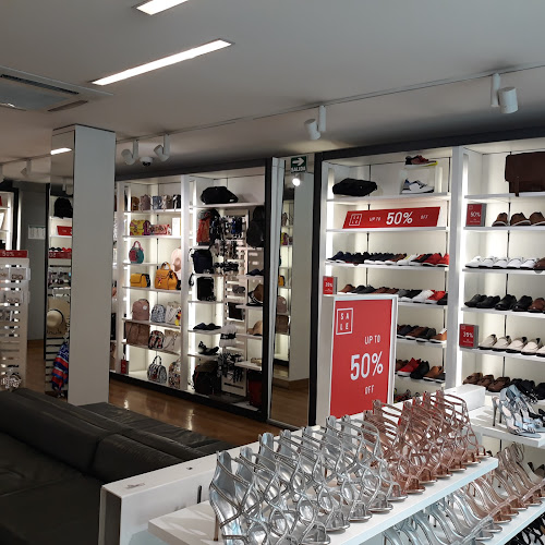 Opiniones de Aldo • Quicentro en Quito - Zapatería