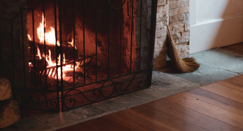 Fire place with a safety screen.