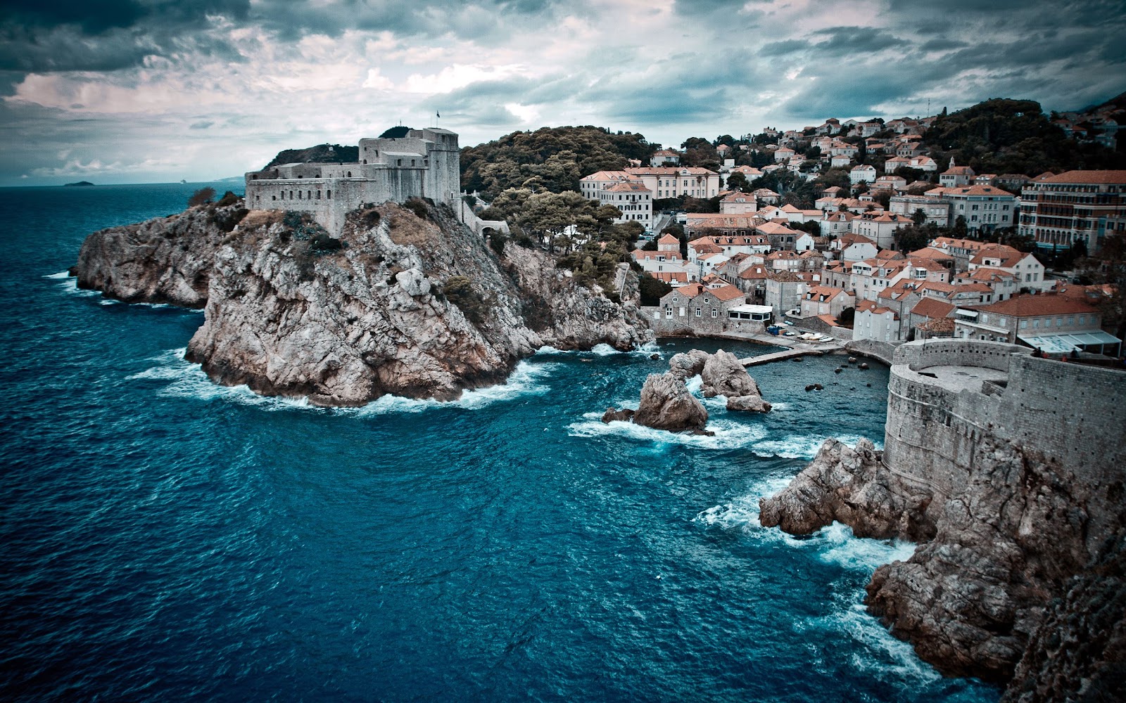Dubrovnik-(Croatia).jpg