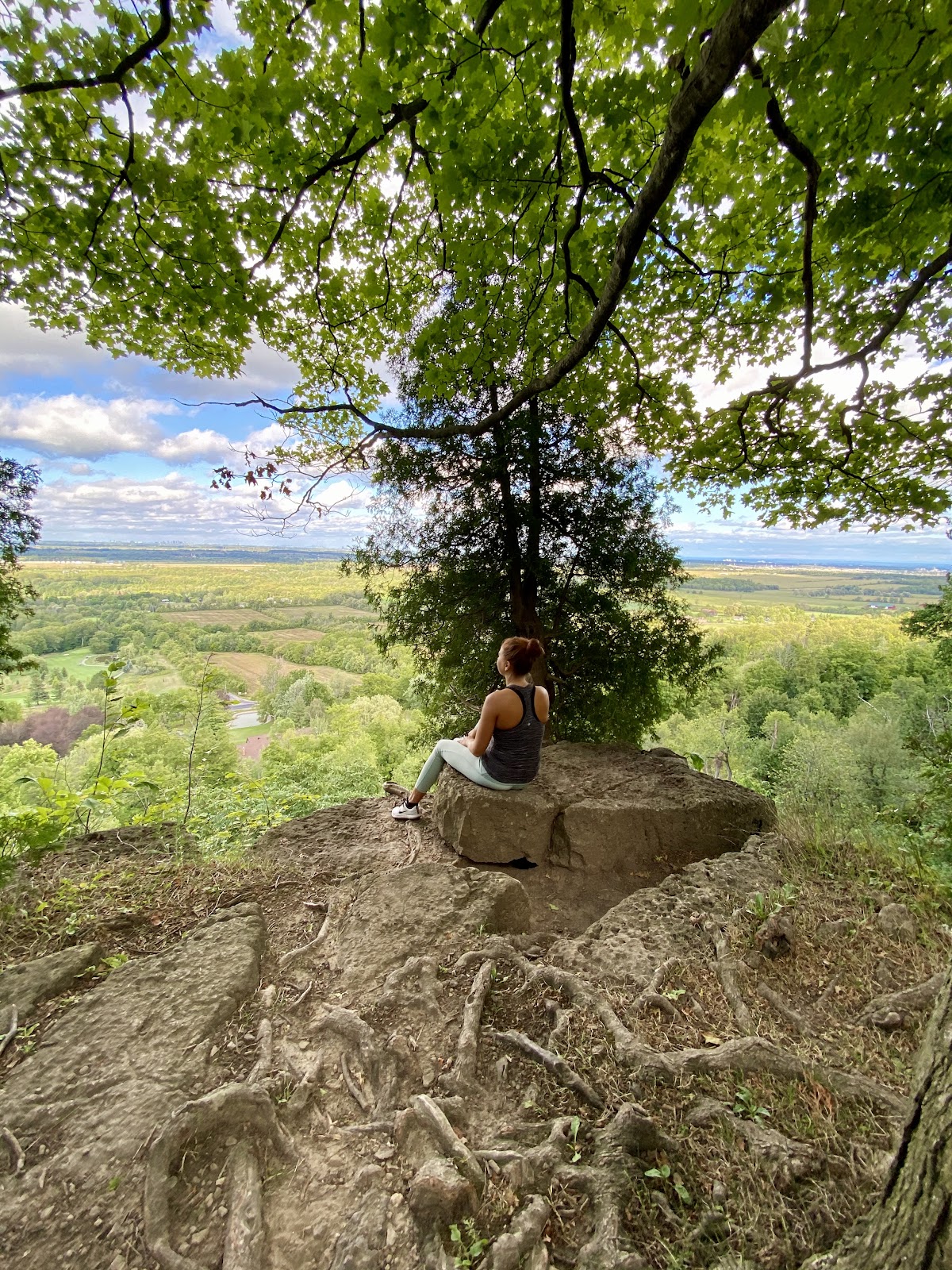 hiking trail views ontario