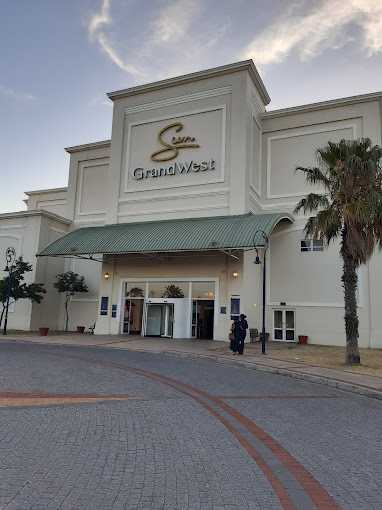 Quarterdeck Restaurant