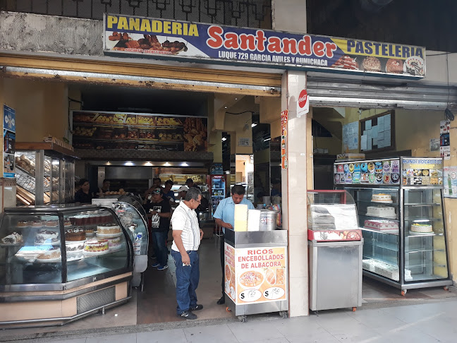 Panadería y Pastelería Santander - Panadería