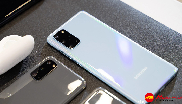 Tết 2022 Nên Mua Điện Thoại Samsung Nào Để Chụp Hình Đẹp?