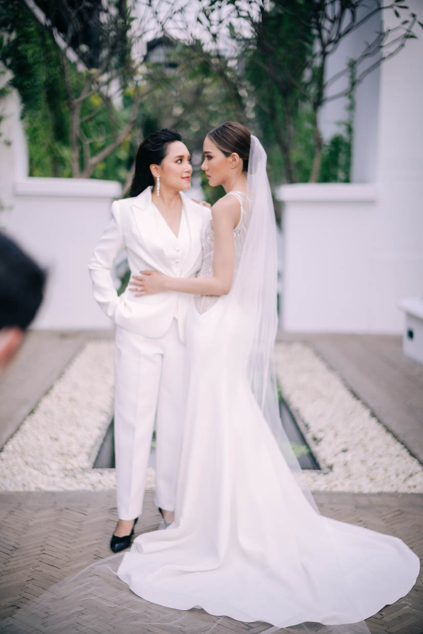 Unique ideas for queer and lesbian wedding outfits